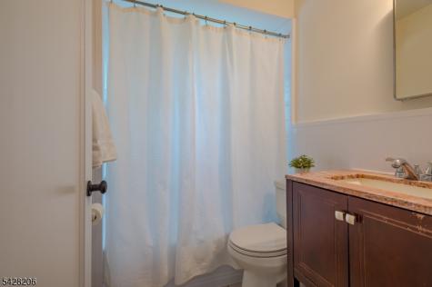 2446 Hill Road Scotch Plains NJ 07076