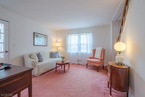 2446 Hill Road Scotch Plains NJ 07076