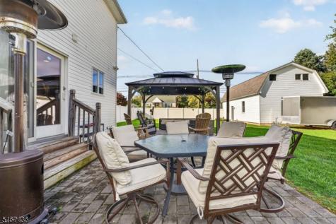 151 S 6th Street Lopatcong NJ 08865