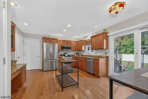 151 S 6th Street Lopatcong NJ 08865