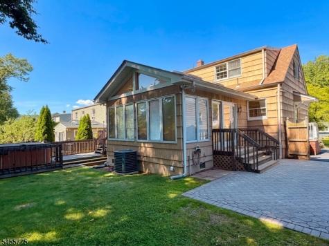 15 Oak Lane Verona NJ 07044