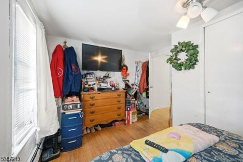 5 Storms Place Wanaque NJ 07420