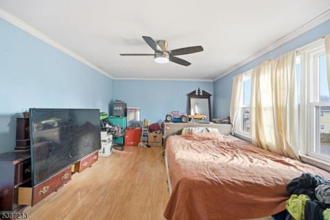 5 Storms Place Wanaque NJ 07420