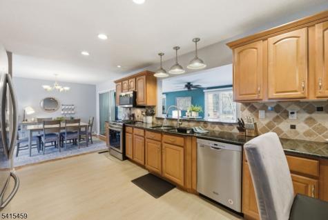 21 Monhegon Avenue Rockaway NJ 07866