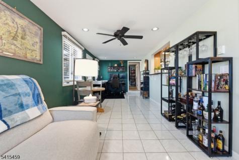 21 Monhegon Avenue Rockaway NJ 07866