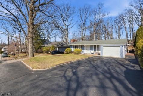 21 Monhegon Avenue Rockaway NJ 07866