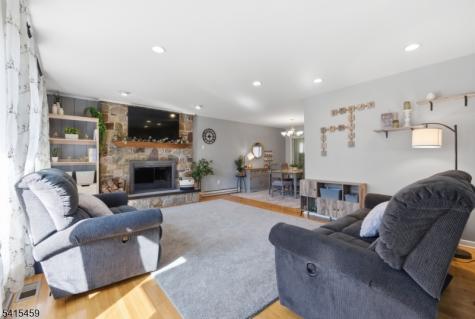 21 Monhegon Avenue Rockaway NJ 07866