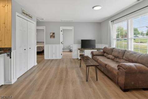 16 Clover Lane Vernon NJ 07418