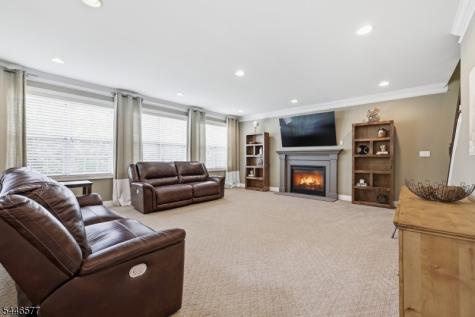 20 Ruggiero Way Mount Olive NJ 07828