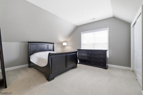 20 Ruggiero Way Mount Olive NJ 07828