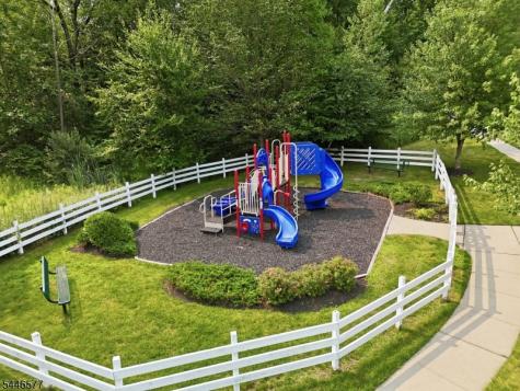 20 Ruggiero Way Mount Olive NJ 07828