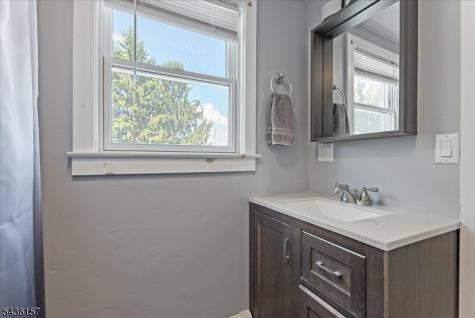 121 Kanouse Street Boonton NJ 07005