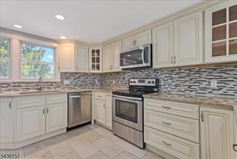 121 Kanouse Street Boonton NJ 07005