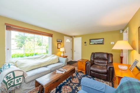 33 Glenview Drive West Orange NJ 07052