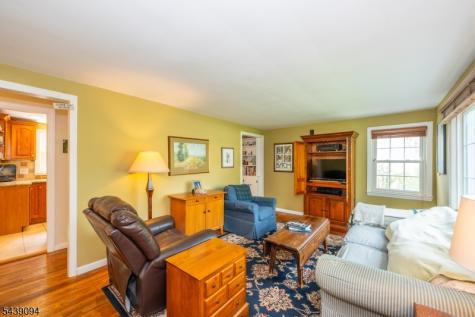 33 Glenview Drive West Orange NJ 07052