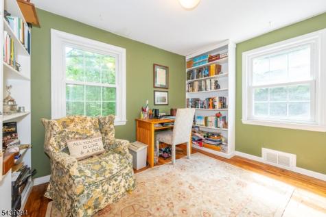 33 Glenview Drive West Orange NJ 07052