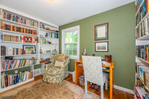 33 Glenview Drive West Orange NJ 07052