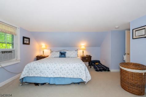 33 Glenview Drive West Orange NJ 07052