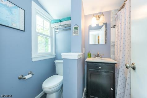 33 Glenview Drive West Orange NJ 07052