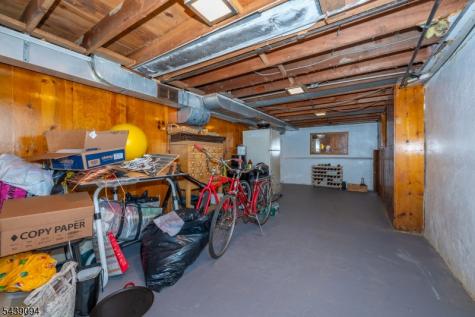 33 Glenview Drive West Orange NJ 07052