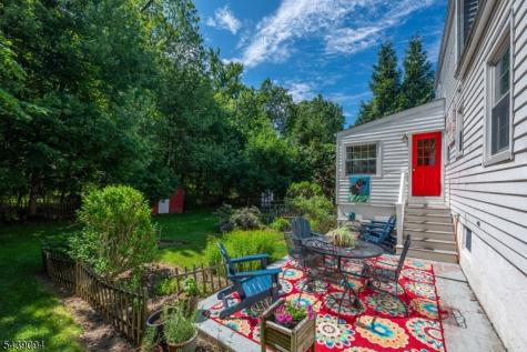 33 Glenview Drive West Orange NJ 07052