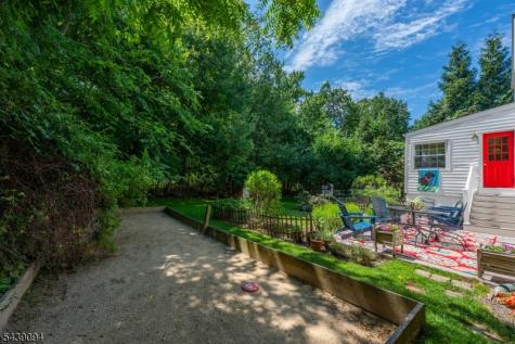 33 Glenview Drive West Orange NJ 07052