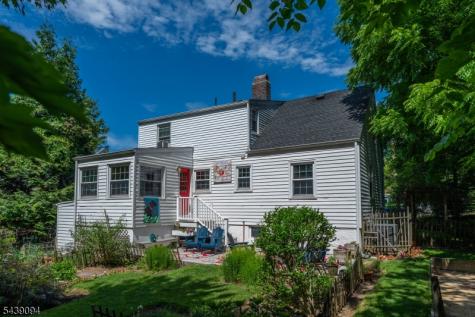33 Glenview Drive West Orange NJ 07052