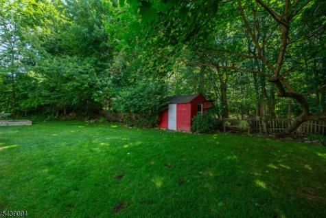 33 Glenview Drive West Orange NJ 07052