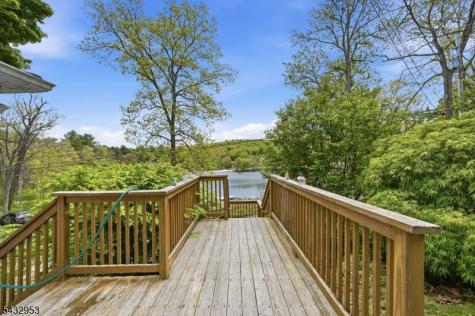 48 Goldfinch Lane West Milford NJ 07421