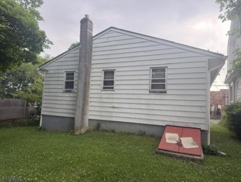1015 Oak Street Roselle NJ 07203