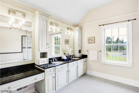 579 Goritz Road Alexandria NJ 08802