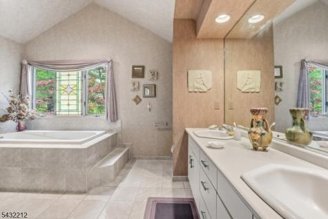 43 Maple Road West Milford NJ 07480