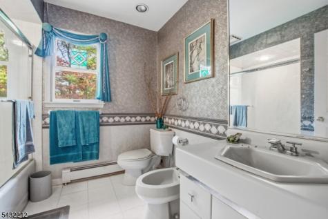 43 Maple Road West Milford NJ 07480