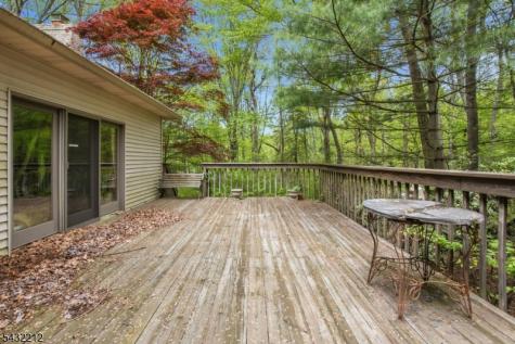43 Maple Road West Milford NJ 07480