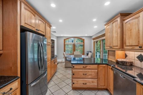 34 Sweetman Lane West Milford NJ 07480
