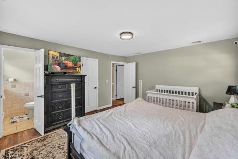 34 Sweetman Lane West Milford NJ 07480