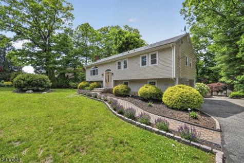 34 Sweetman Lane West Milford NJ 07480