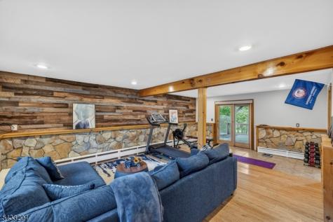 34 Sweetman Lane West Milford NJ 07480