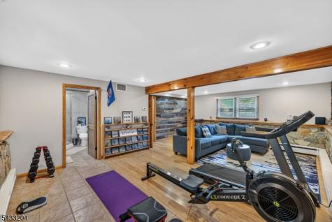 34 Sweetman Lane West Milford NJ 07480