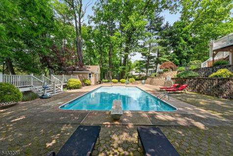 34 Sweetman Lane West Milford NJ 07480