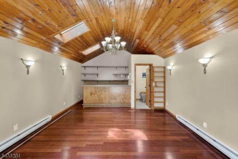 34 Sweetman Lane West Milford NJ 07480