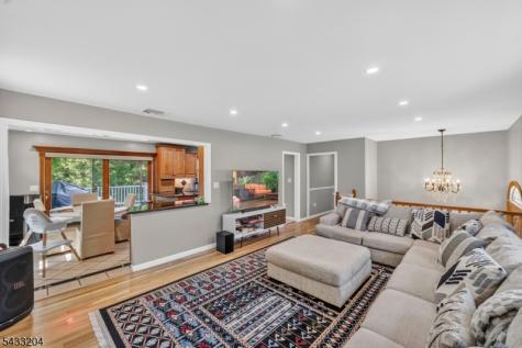 34 Sweetman Lane West Milford NJ 07480