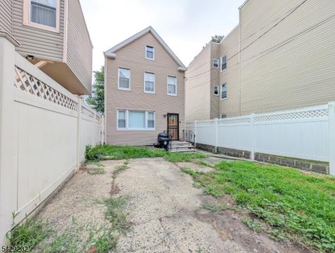 203 Lake Street Newark NJ 07104