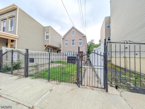 203 Lake Street Newark NJ 07104