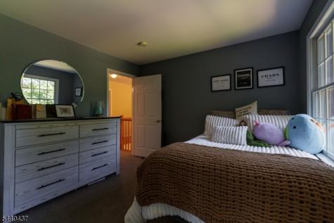 11 Donna Lane Mount Olive NJ 07836