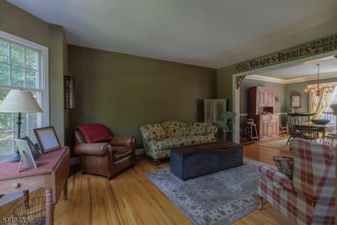 11 Donna Lane Mount Olive NJ 07836
