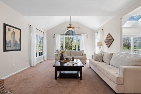 15 Montfort Drive Montgomery NJ 08502
