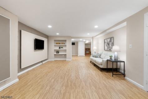 15 Montfort Drive Montgomery NJ 08502