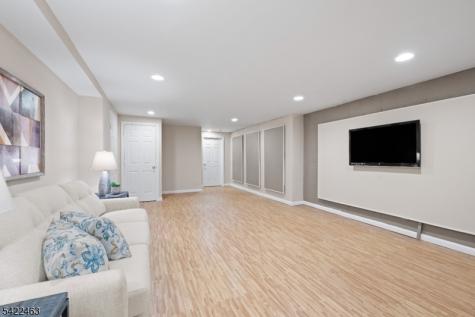 15 Montfort Drive Montgomery NJ 08502