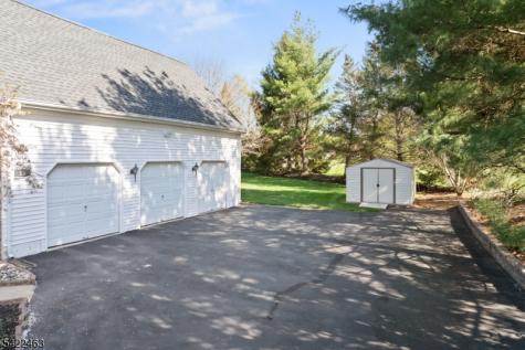 15 Montfort Drive Montgomery NJ 08502